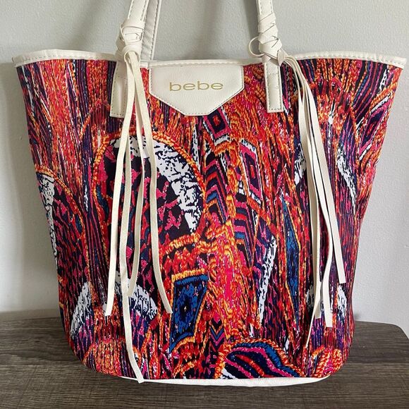 Bebe Women’s White Multicolored Peacock Design Large Beach Work School Tote Bag - Picture 2 of 9